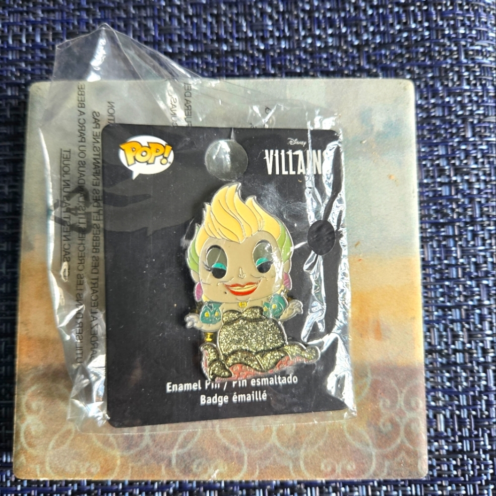Disney Villains Ursula Glitter Pin